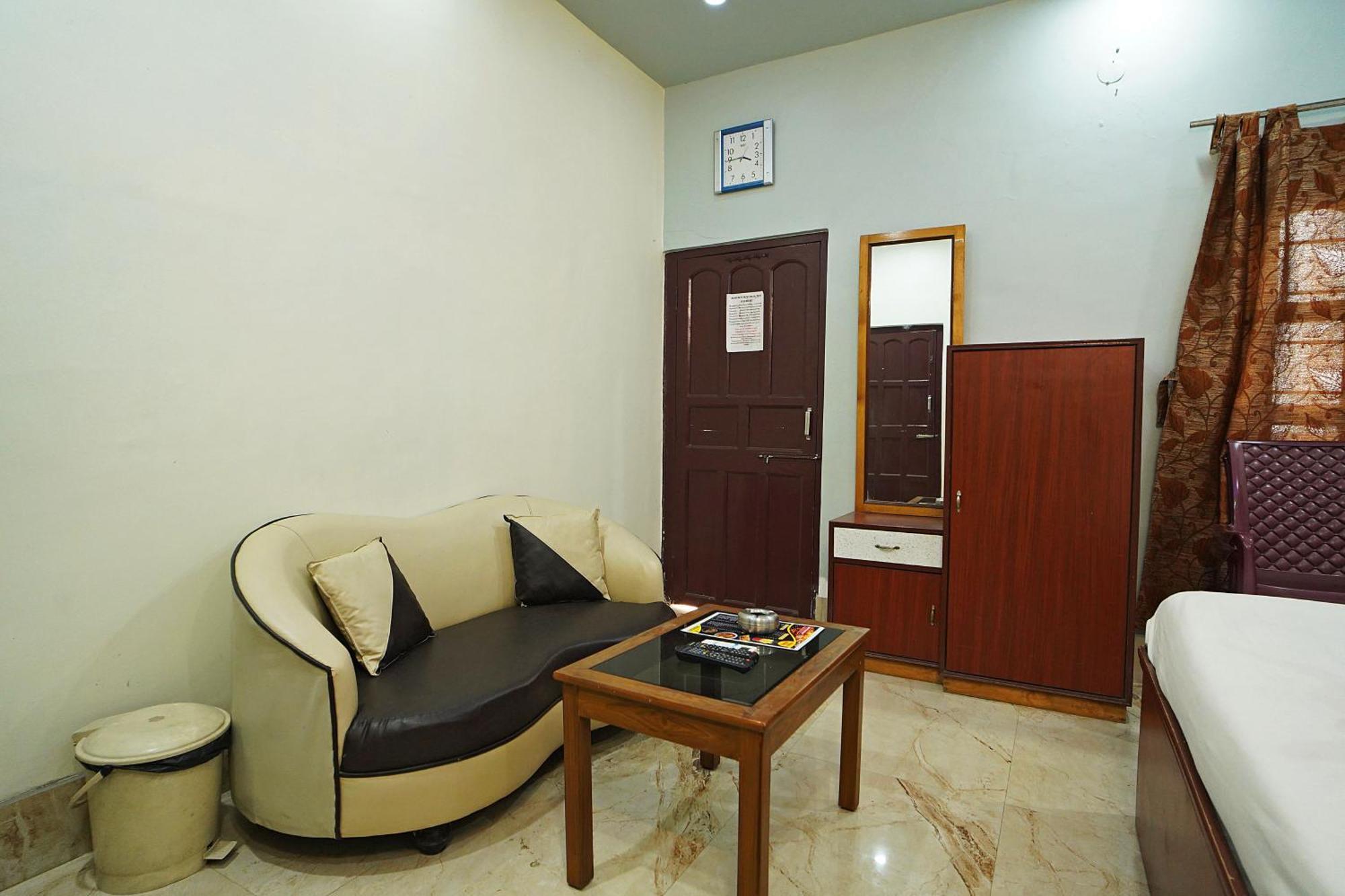 Santiniketan Hotel And Resort !! On Beach Family Resort !! Mandarmani Exteriör bild