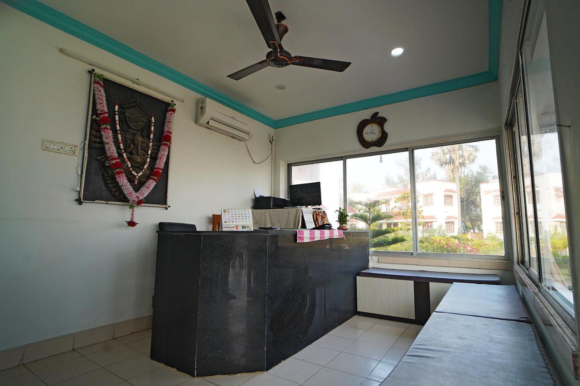 Santiniketan Hotel And Resort !! On Beach Family Resort !! Mandarmani Exteriör bild