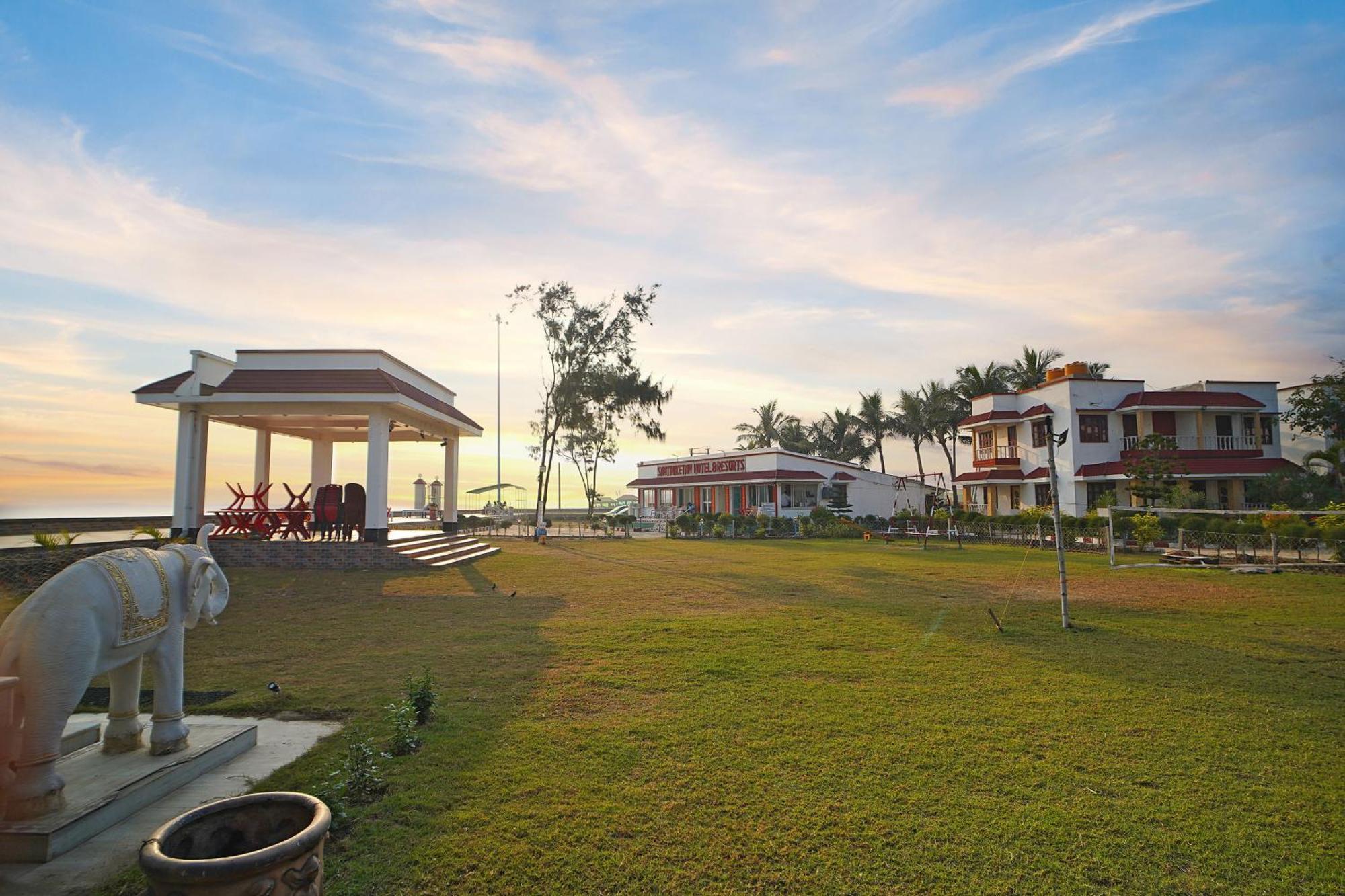 Santiniketan Hotel And Resort !! On Beach Family Resort !! Mandarmani Exteriör bild