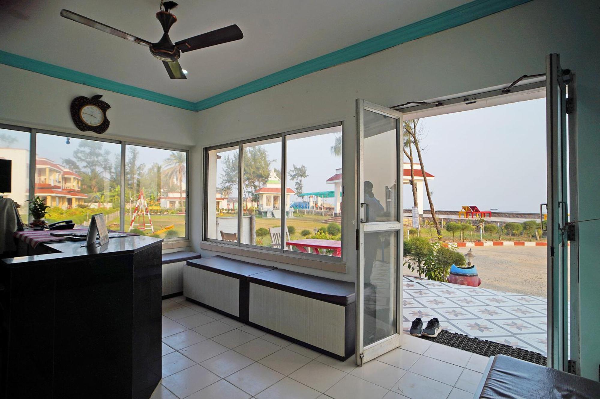 Santiniketan Hotel And Resort !! On Beach Family Resort !! Mandarmani Exteriör bild