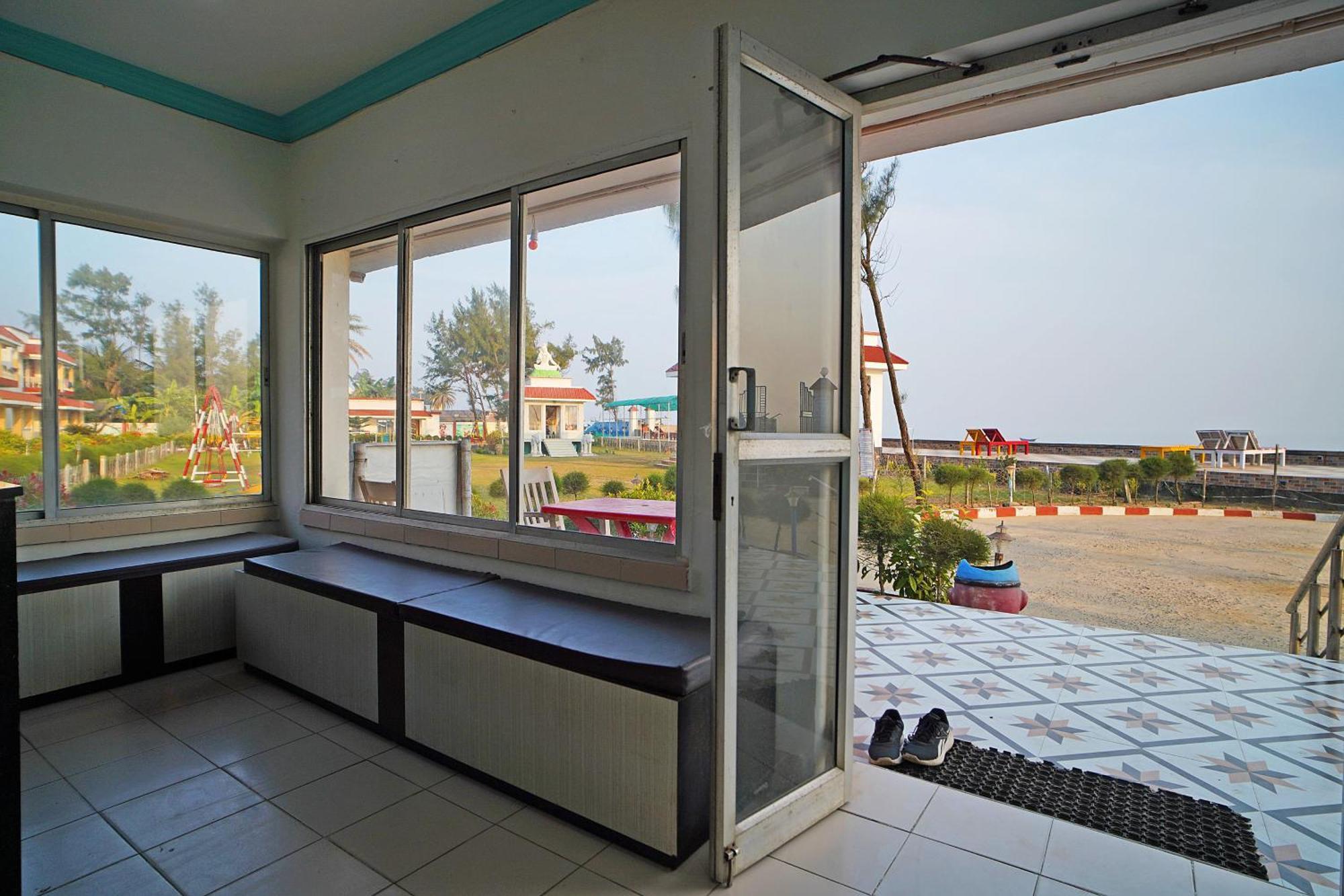 Santiniketan Hotel And Resort !! On Beach Family Resort !! Mandarmani Exteriör bild